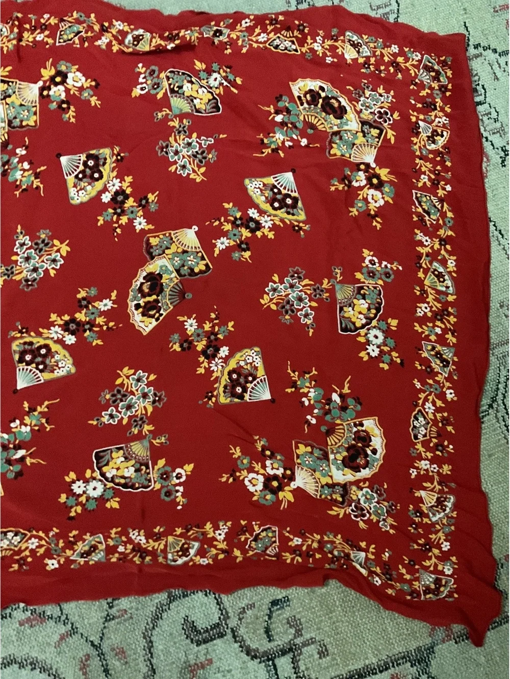 Vintage Sunny Crest Red Floral Fan Print Scarf